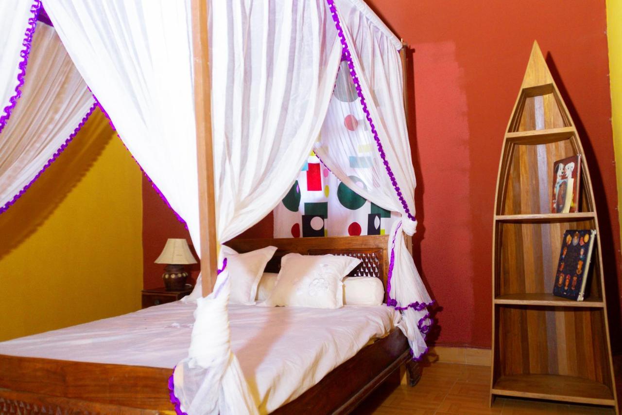 Bohobe Naboty Bed and Breakfast Toliara Buitenkant foto
