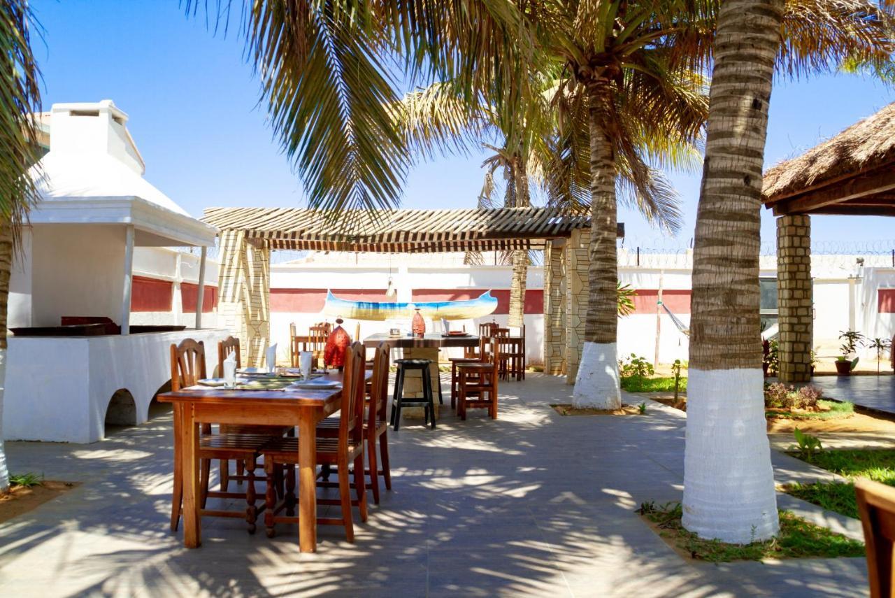 Bohobe Naboty Bed and Breakfast Toliara Buitenkant foto