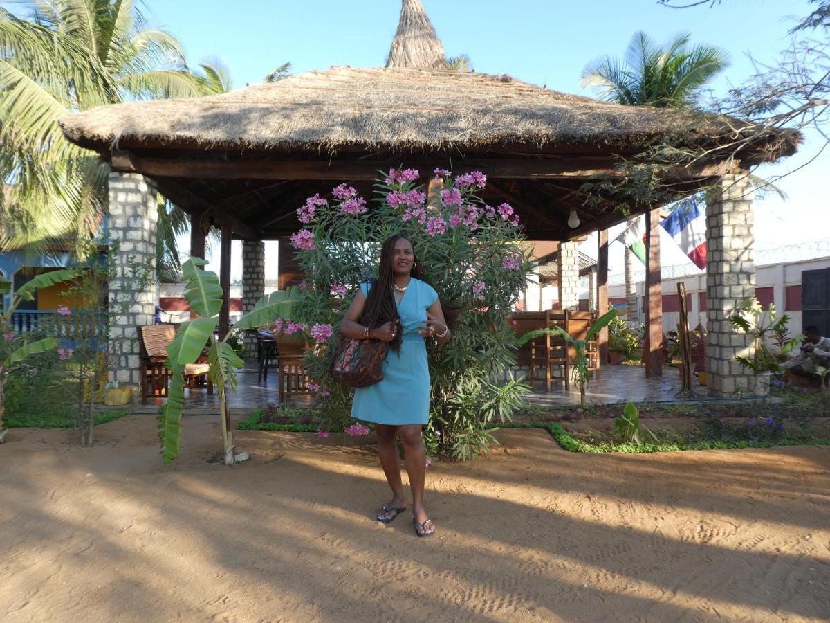 Bohobe Naboty Bed and Breakfast Toliara Buitenkant foto