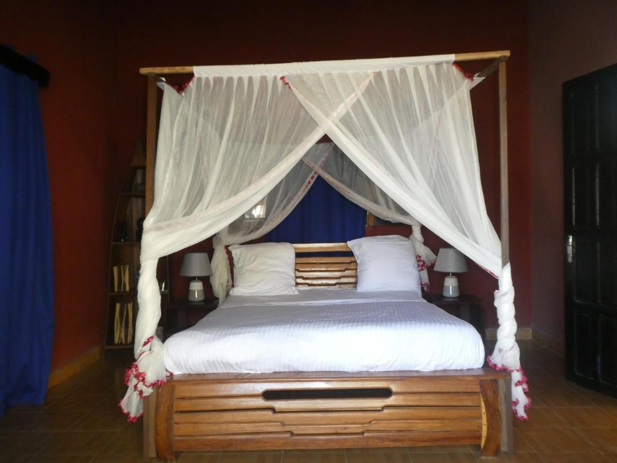 Bohobe Naboty Bed and Breakfast Toliara Buitenkant foto